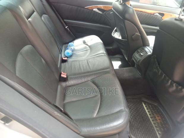 Mercedes-Benz E240 2004 Gold
