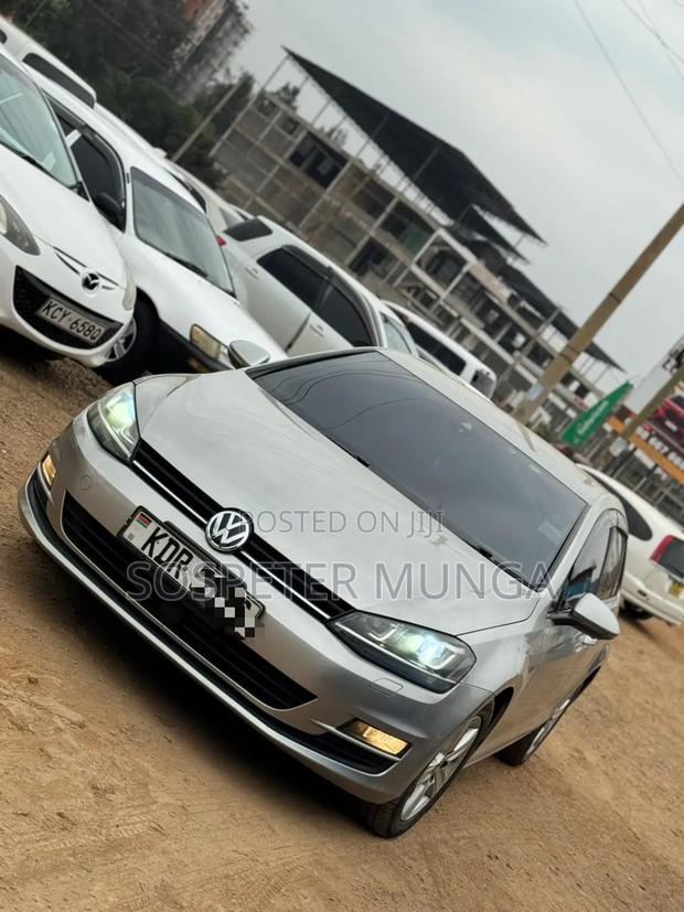 Volkswagen Golf 2016 Silver