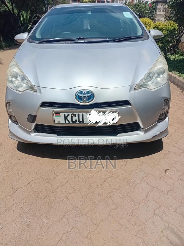 Toyota Aqua 2012 Silver