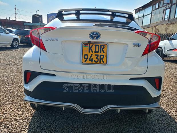 Toyota C-HR 2017 White