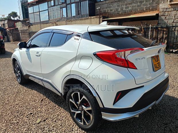 Toyota C-HR 2017 White
