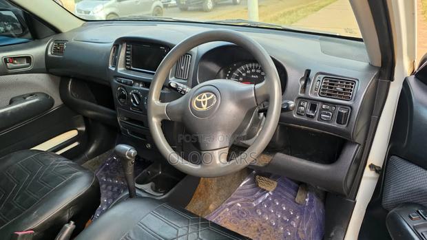 Toyota Succeed 2007 White