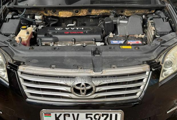 Toyota Vanguard 2013 Black