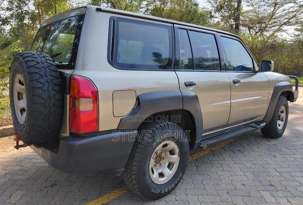 Nissan Patrol 2008 Silver