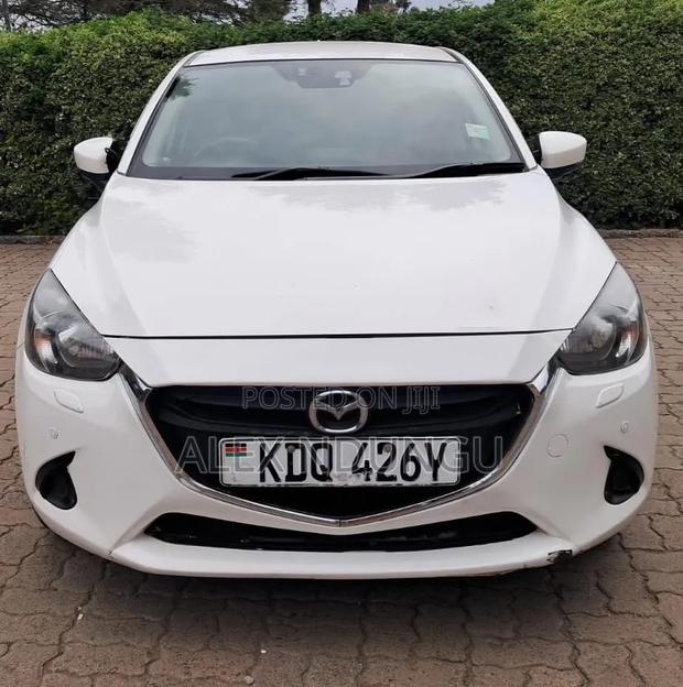 Mazda Demio 2017 White
