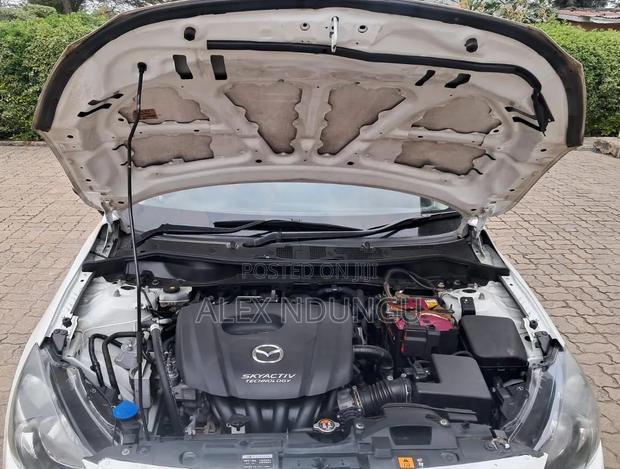 Mazda Demio 2017 White