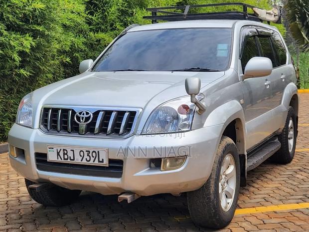 Toyota Land Cruiser Prado 2004 Silver