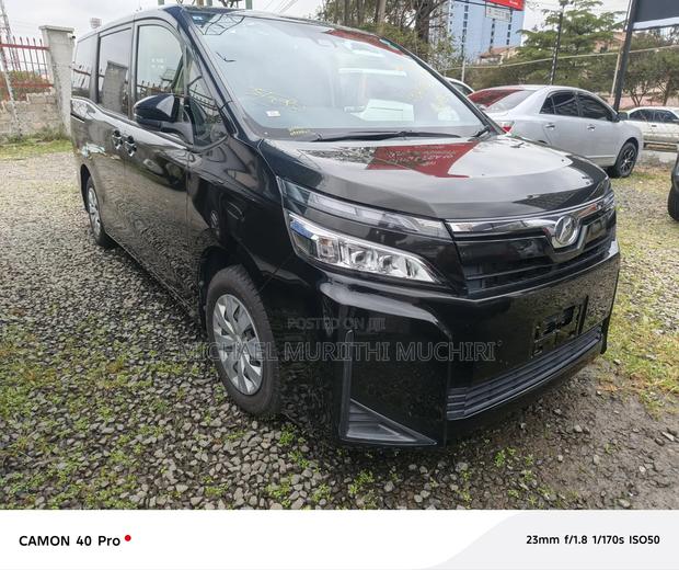 Toyota Voxy 2019 Black