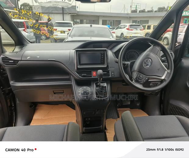 Toyota Voxy 2019 Black