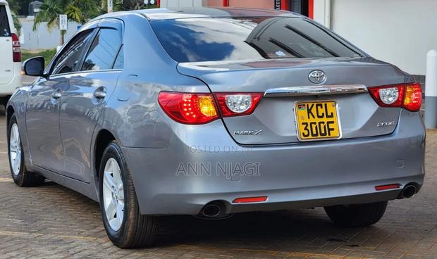 Toyota Mark X 2010 Gray