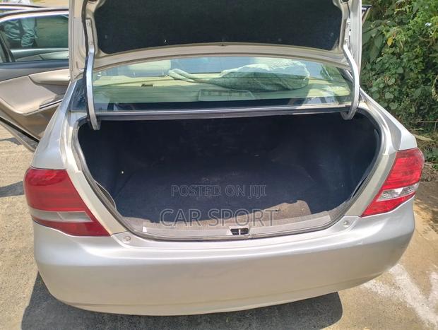 Toyota Axio 2009 Silver