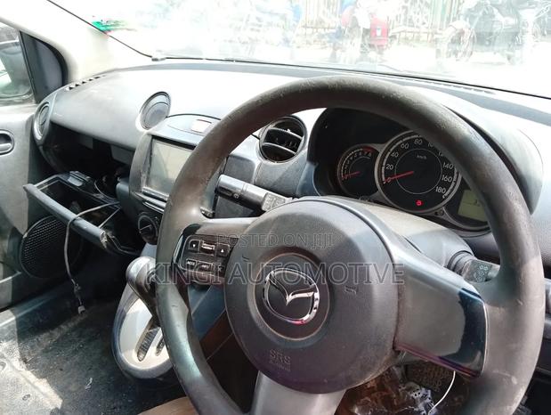 Mazda Demio 2010 Black