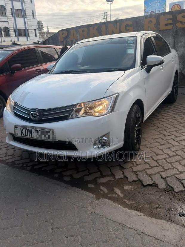 Toyota Axio 2015 White
