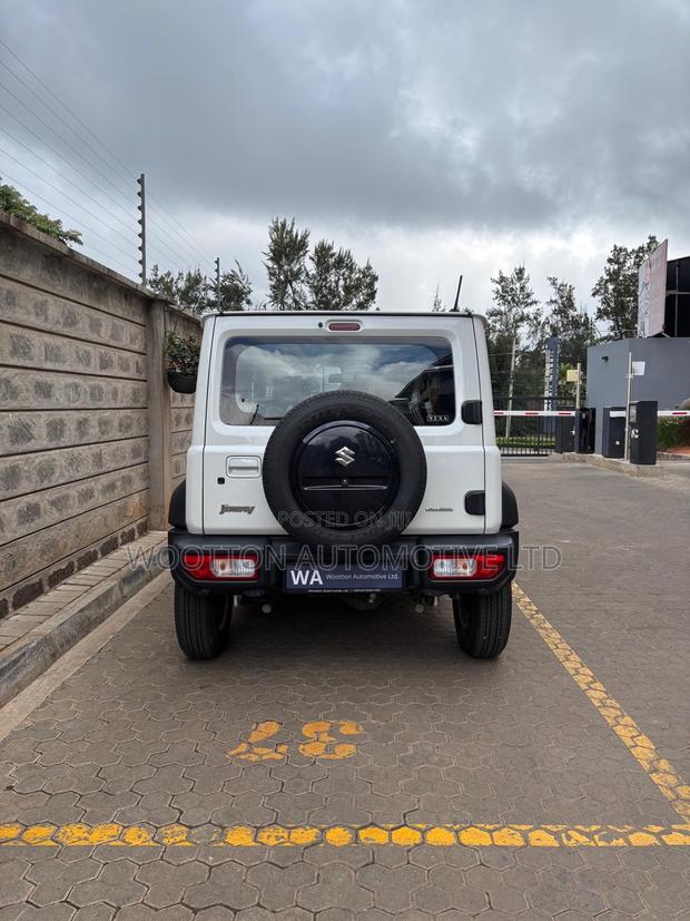 New Suzuki Jimny 2025 White