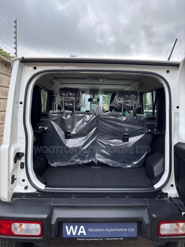 New Suzuki Jimny 2025 White