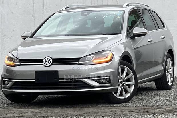 Volkswagen Golf Variant 2019 Gray