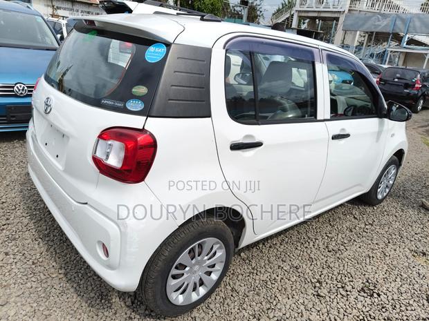 Toyota Passo 2020 White