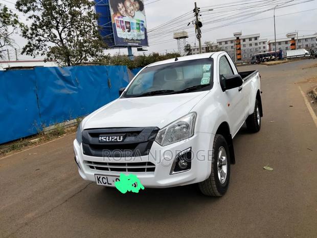 Isuzu D-MAX 2017 Pearl
