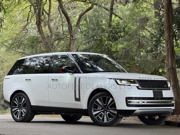 Land Rover Range Rover Vogue 2023 White