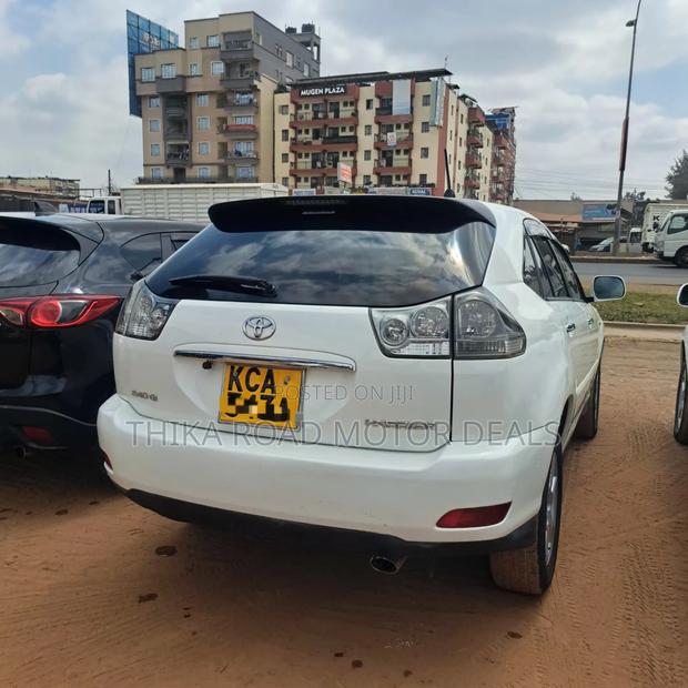 Toyota Harrier 2009 White