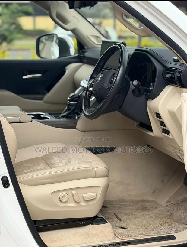 New Toyota Land Cruiser 2023 White