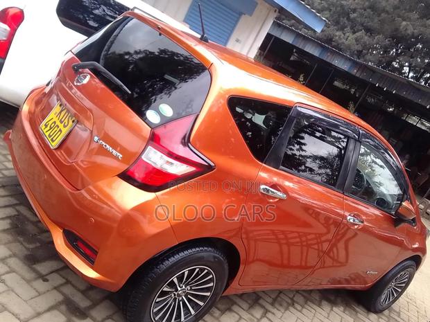 Nissan Note 2018 Orange