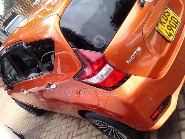 Nissan Note 2018 Orange