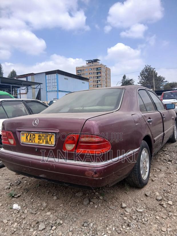Mercedes-Benz E250 1997