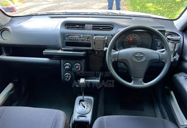 Toyota Probox 2015 Pearl