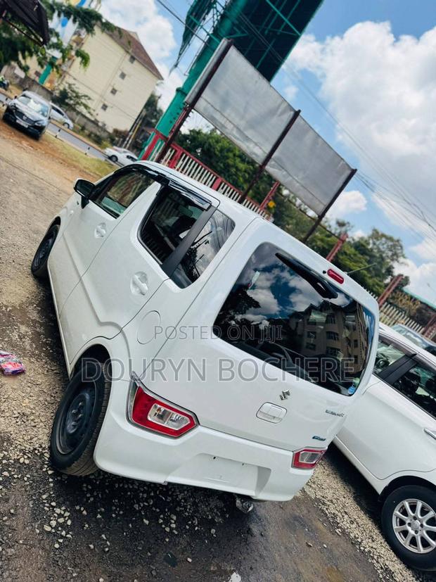 Suzuki Wagon R 2019 Silver