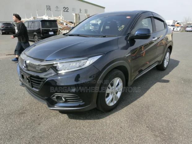 Honda Vezel 2019 Blue