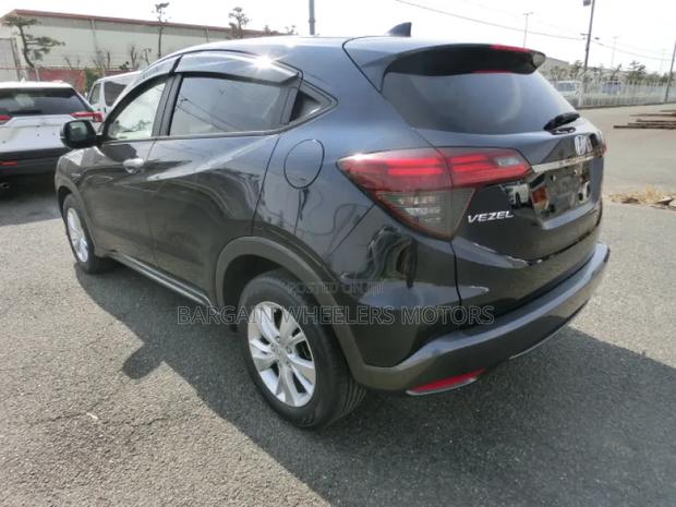 Honda Vezel 2019 Blue