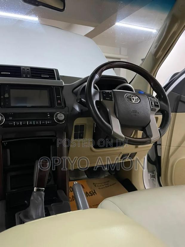 Toyota Land Cruiser Prado 2015 White