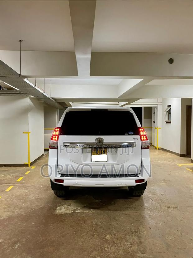Toyota Land Cruiser Prado 2015 White