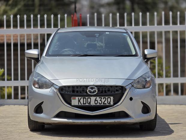 Mazda Demio 2017 Gray