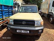 Toyota Land Cruiser 2010 Ivory for sale