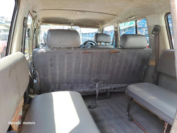 Toyota Land Cruiser 2010 Ivory