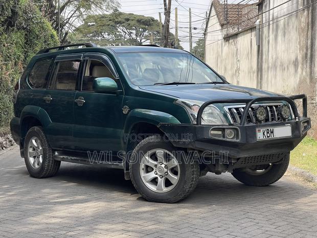 Toyota Land Cruiser Prado 2005 Green