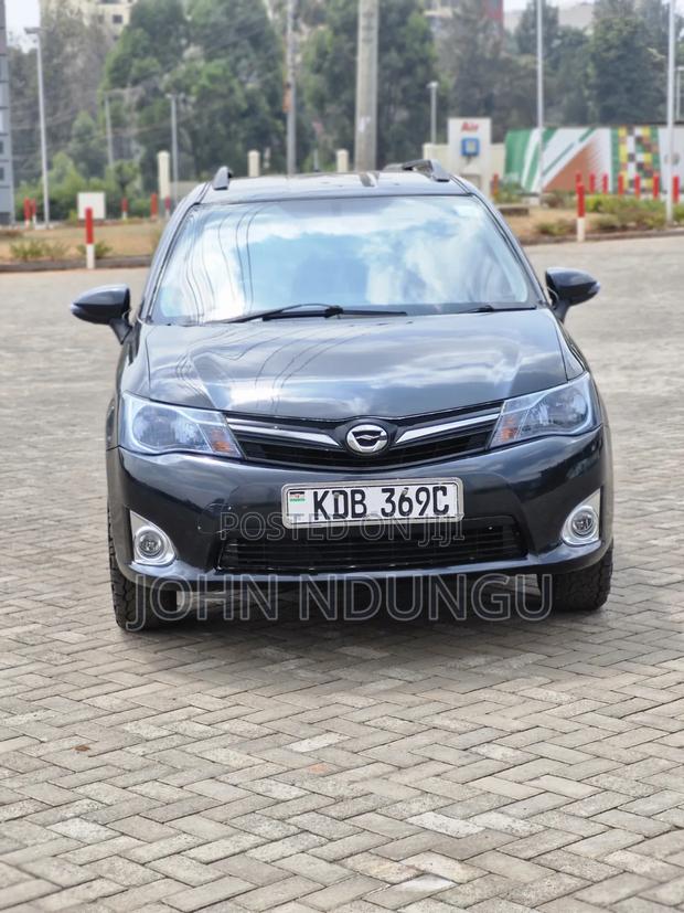 Toyota Corolla Fielder 2014 Black