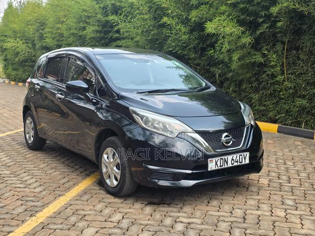 Nissan Note 2017 Black