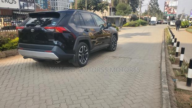 Toyota RAV4 Adventure 2019 Black