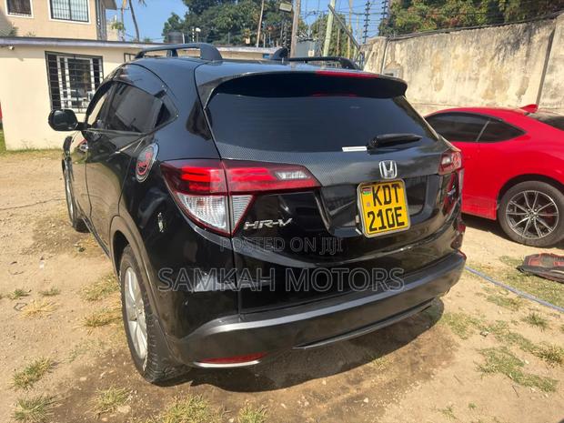 Honda Vezel 2019 Black