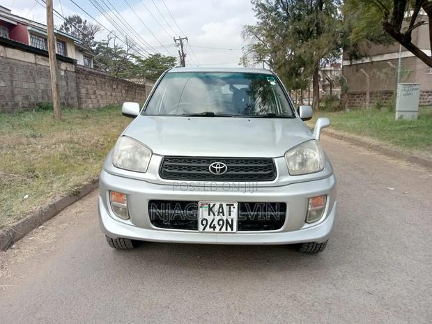 Toyota RAV4 2001 Silver