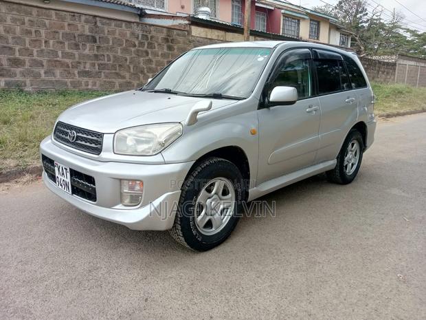 Toyota RAV4 2001 Silver