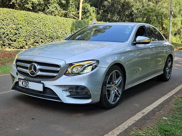 Mercedes-Benz E200 2017 Silver