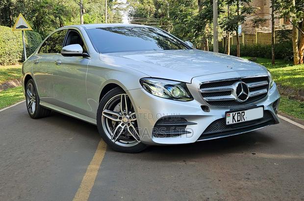 Mercedes-Benz E200 2017 Silver
