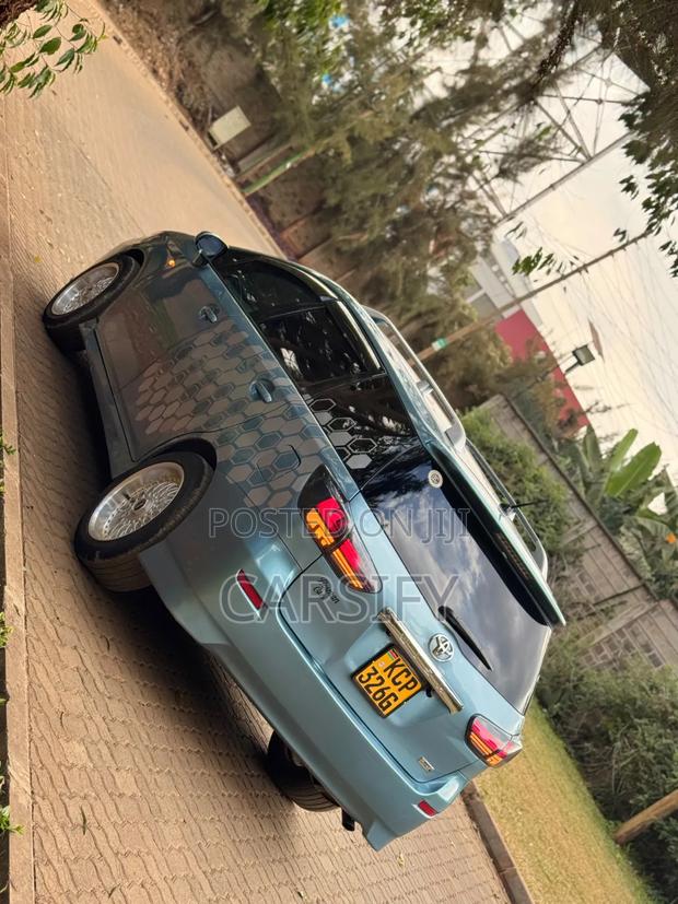 Toyota Wish 2010 Blue