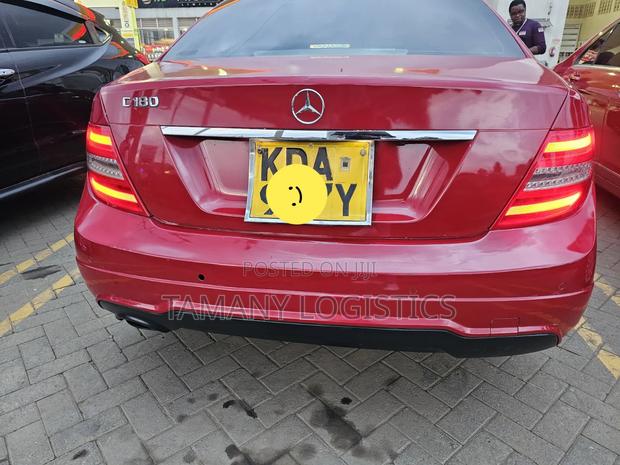 Mercedes-Benz C180 2014 Red
