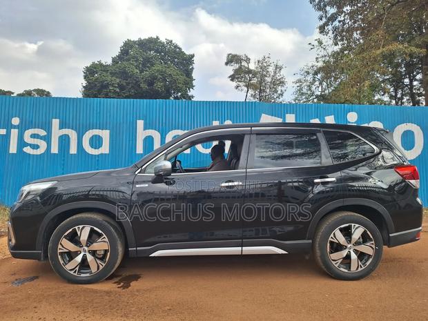 Subaru Forester 2019 Black