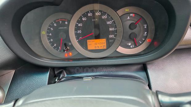 Toyota Avanza 2011 Blue